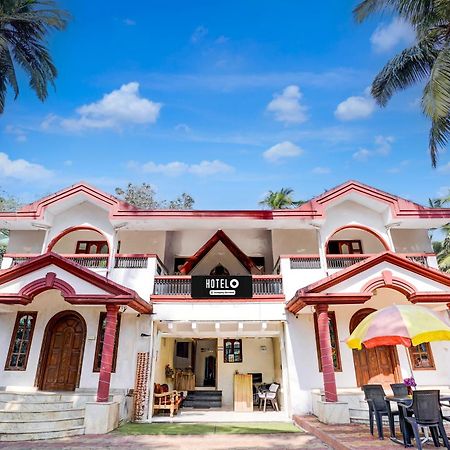 Oyo Flagship Triple Beach Guest House Benaulim Exteriör bild