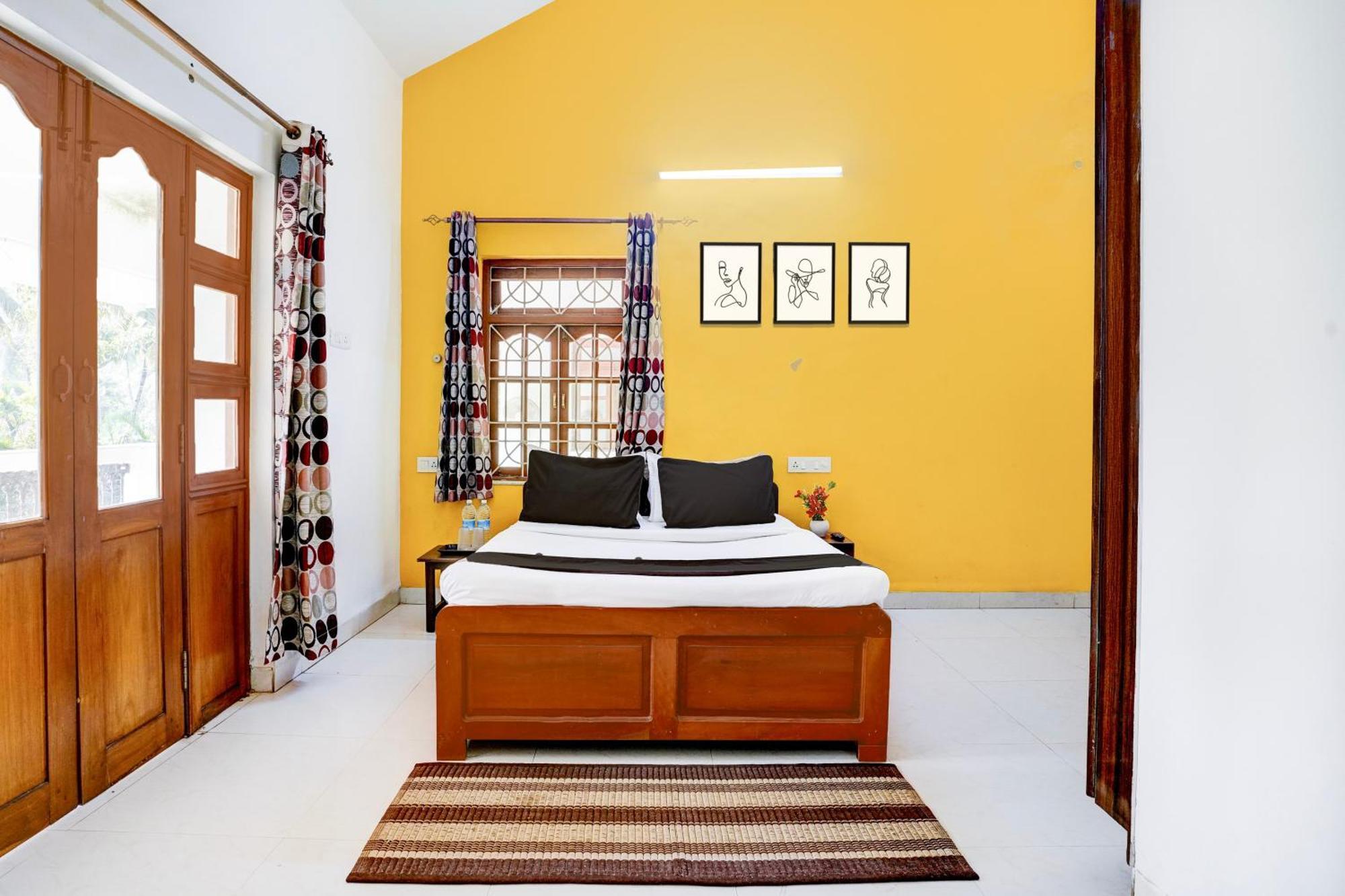 Oyo Flagship Triple Beach Guest House Benaulim Exteriör bild